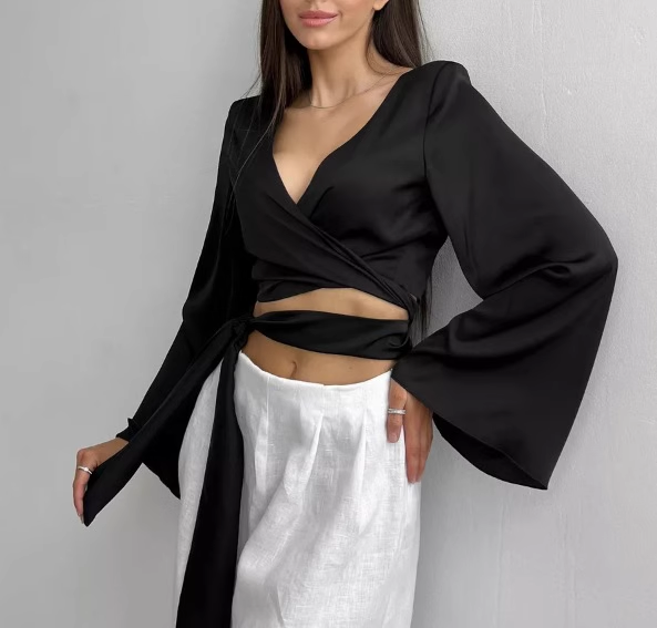 LEDOA Lace Up Cropped Top