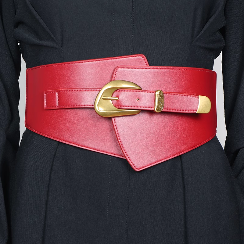 QUNWI Buckled Girdle Belt