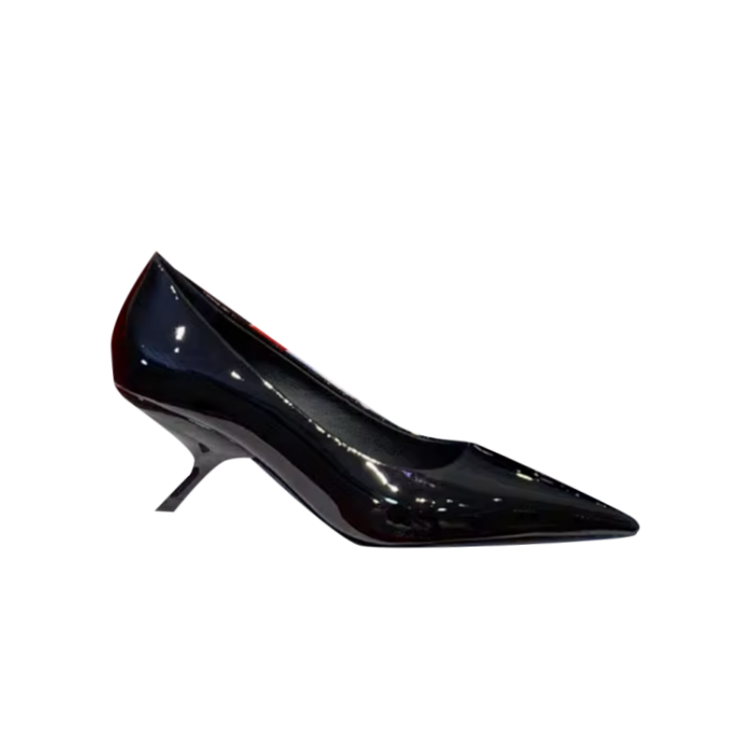 RETUI Kitten Heel Pumps