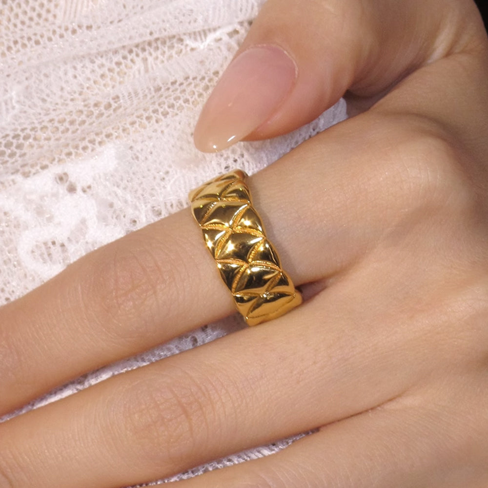 RUTFA Quilted Ring