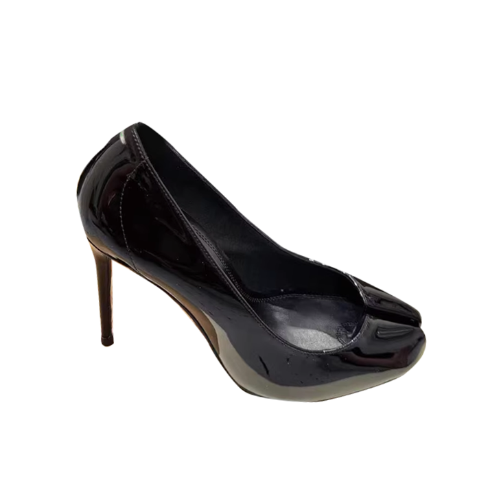 SAVCE Spilt Toe High Heel Pumps