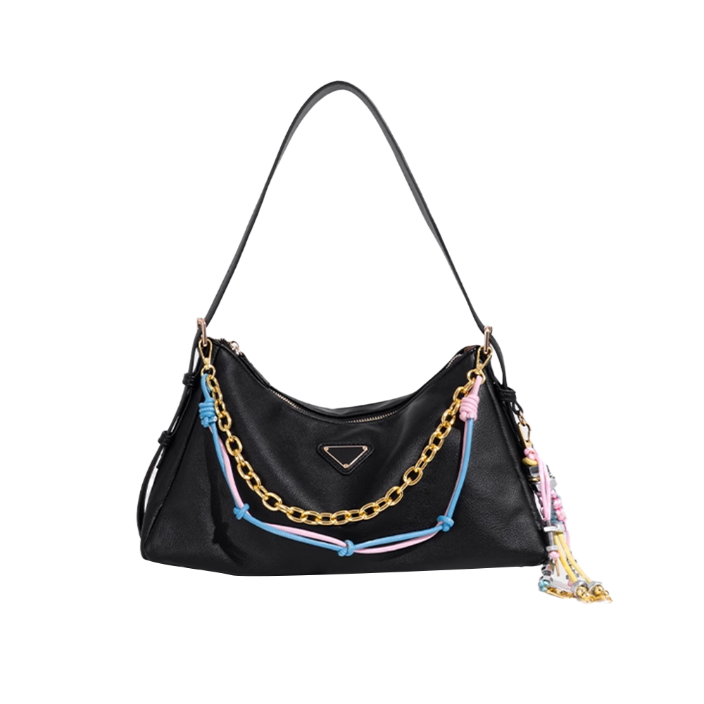 SENNT Chain Cross Body Bag