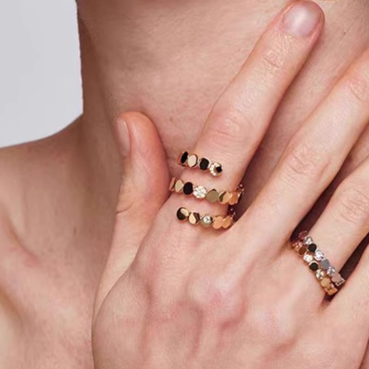 TAROF Diamante Opening Ring