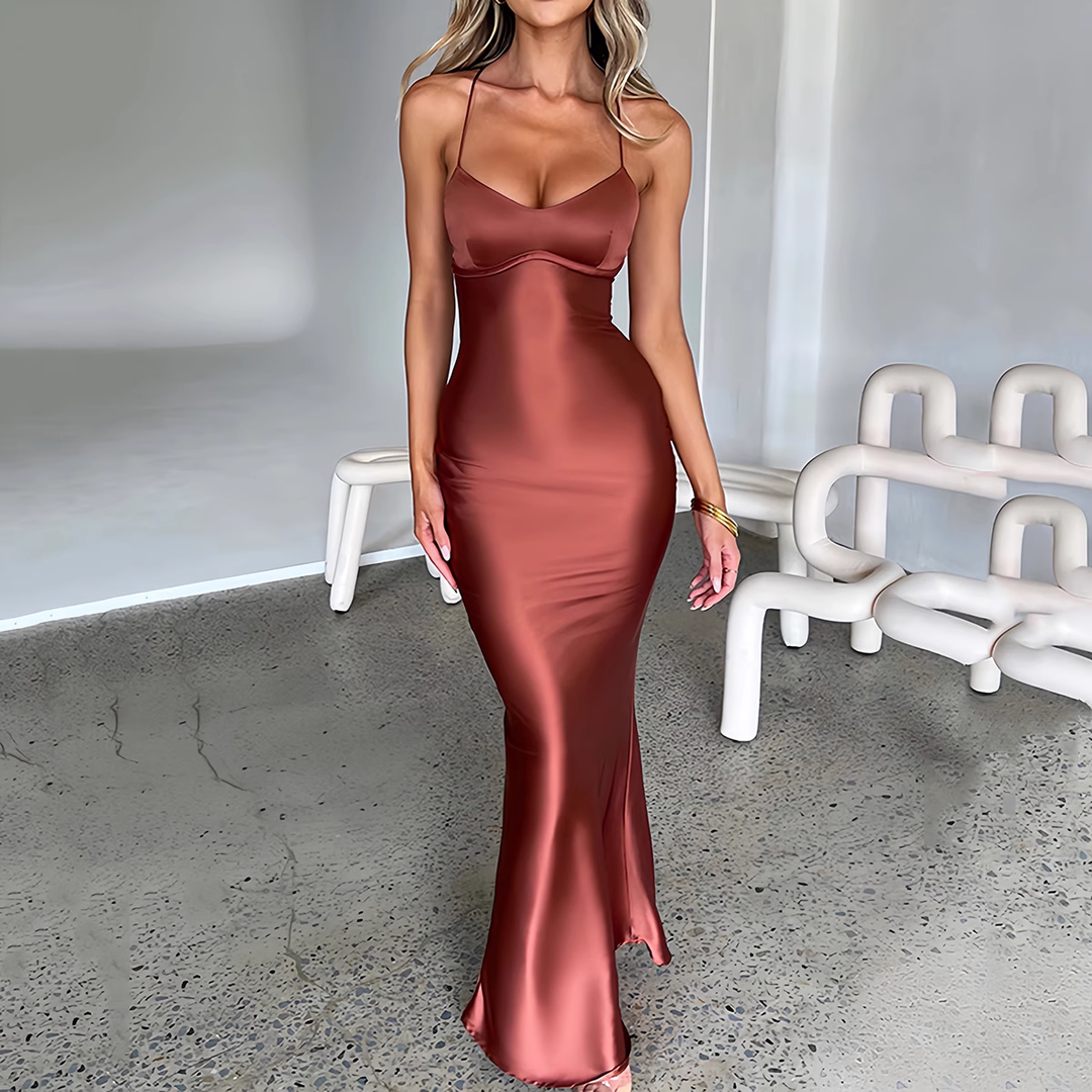 TOVCE Cami Evening Dress Gown