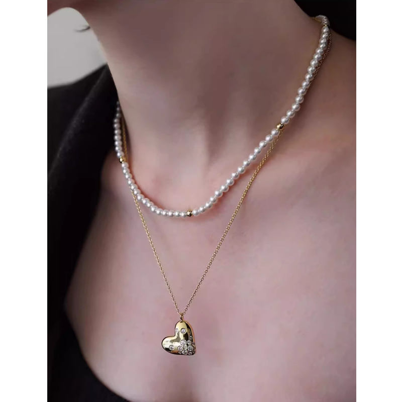 VONRE Pearl And Heart Necklace