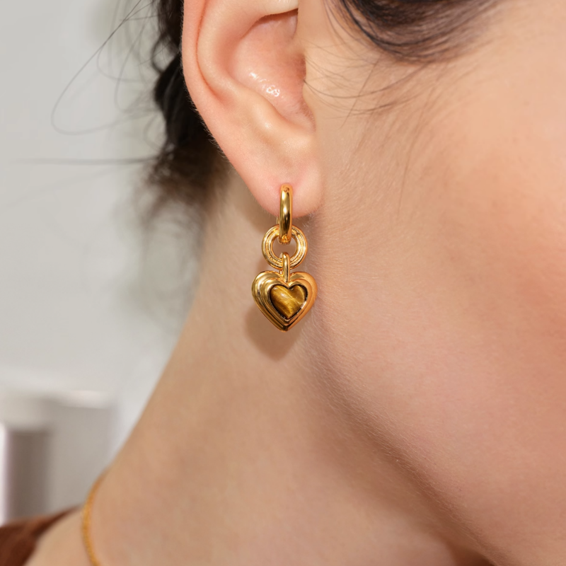 VOTNA Heart Earrings - Pair