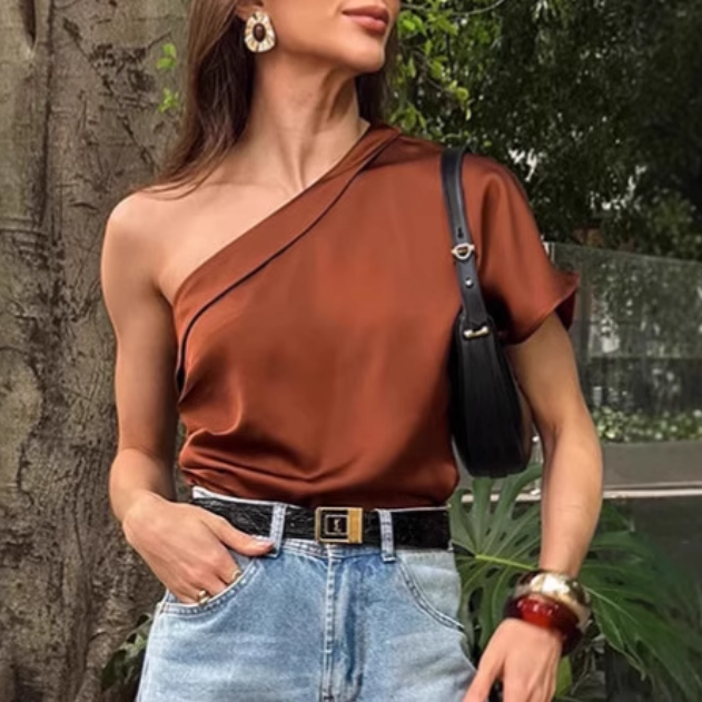 VUJAR One-Shoulder T-Shirt