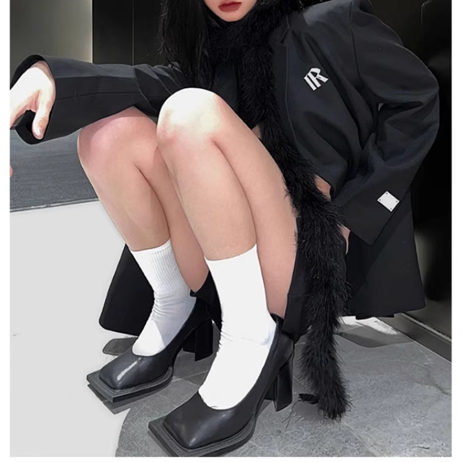 JANUC Leather Block Heel Pumps