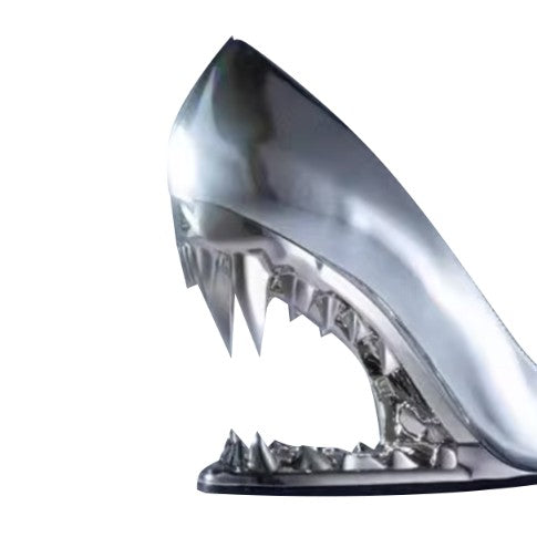 RENUI Sculptured Wedged Heel Pumps