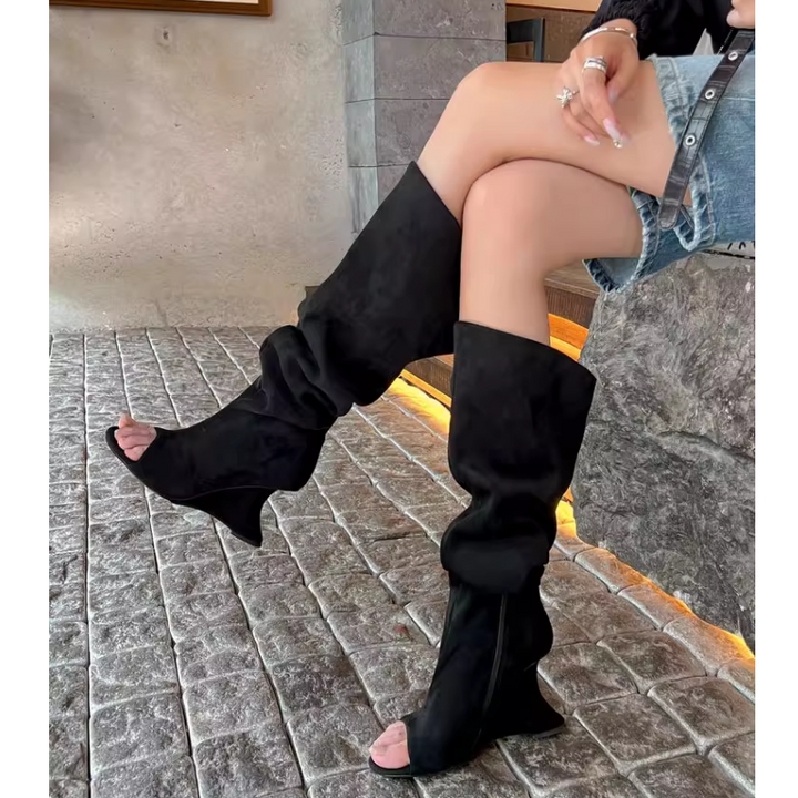 RUNEV Wedged Heel Knee High Boots