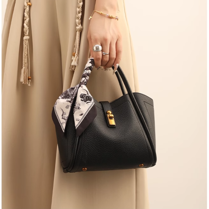 NAVTO Scarf Metal Lock Tote Bag