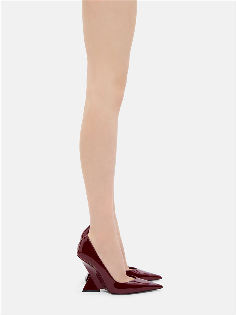 HEBEU Sculptured Heel Pumps