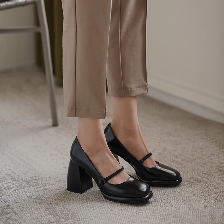 SUREH Block Heel Pumps