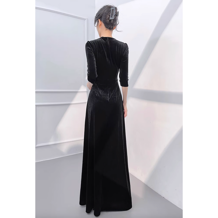 QZZCR Diamond-Embellished Evening Gown