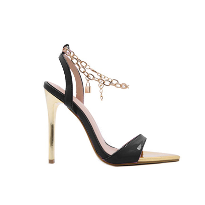 HECRO Lock Detailed High Heel Sandals