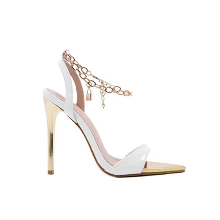 HECRO Lock Detailed High Heel Sandals
