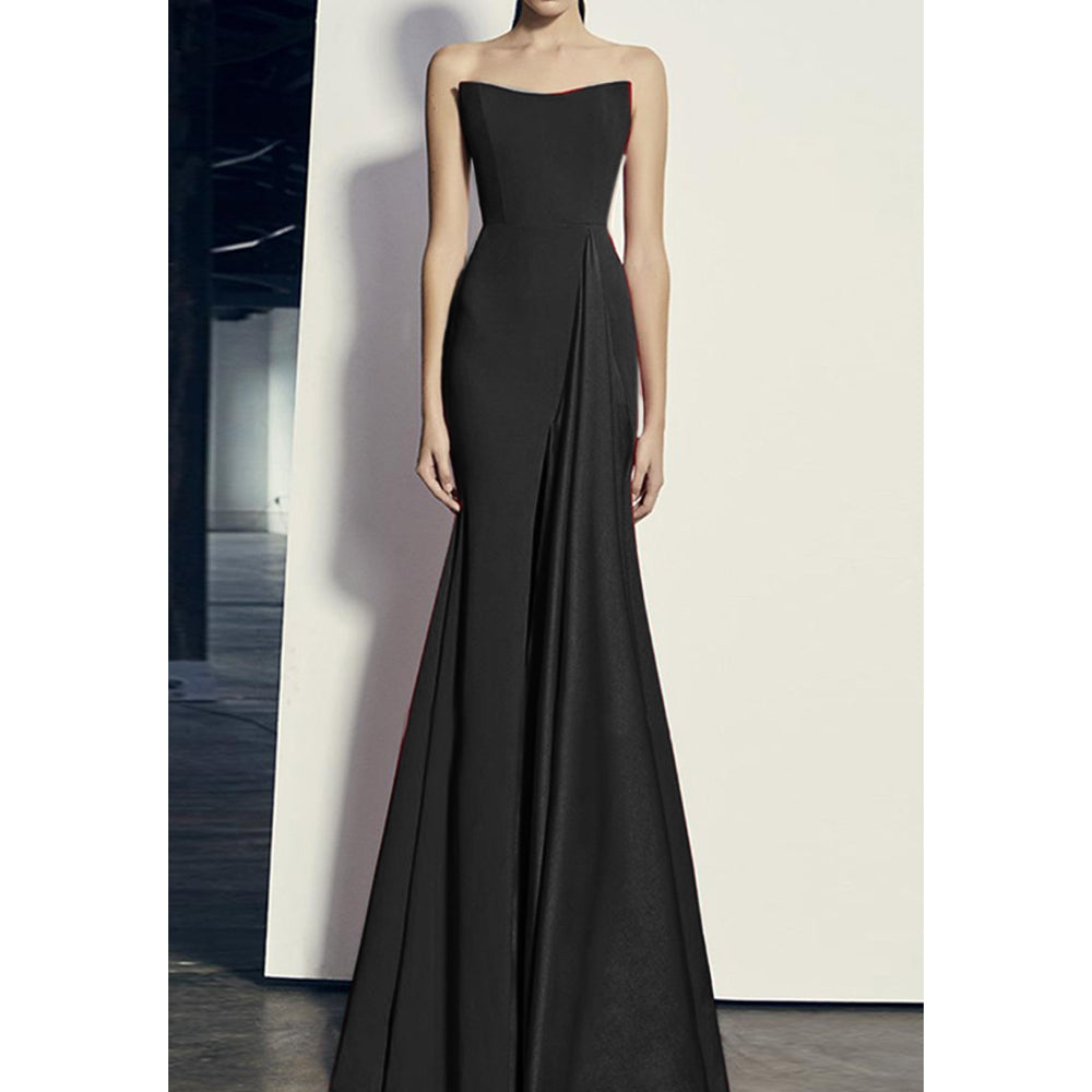 Black MACIO Maxi Tube Evening Dress Gown | i The Label MADE to ORDER - Ready to delivery : 10 to 15 business days. Black MACIO Maxi Tube Evening Dress Gown | i The Label MADE to ORDER - Ready to delivery : 10 to 15 business days.