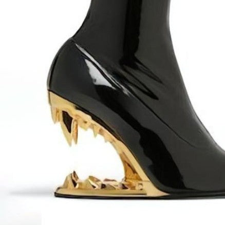KULRE Sculptured Wedged Heel Ankle Boots