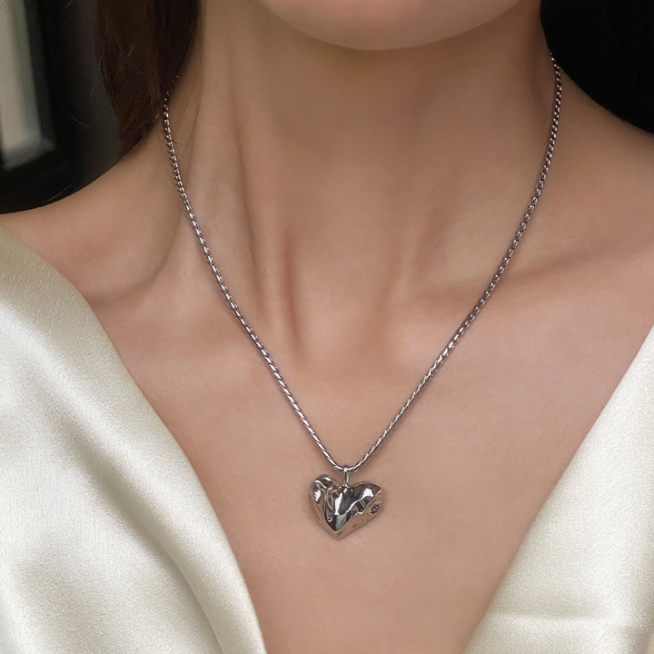 HADIC Heart Necklace
