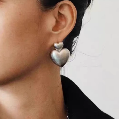 KEVNO Heart Earrings - Pair