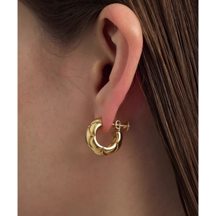 KVOTE Quilted Clip On Earrings - Pair - Small