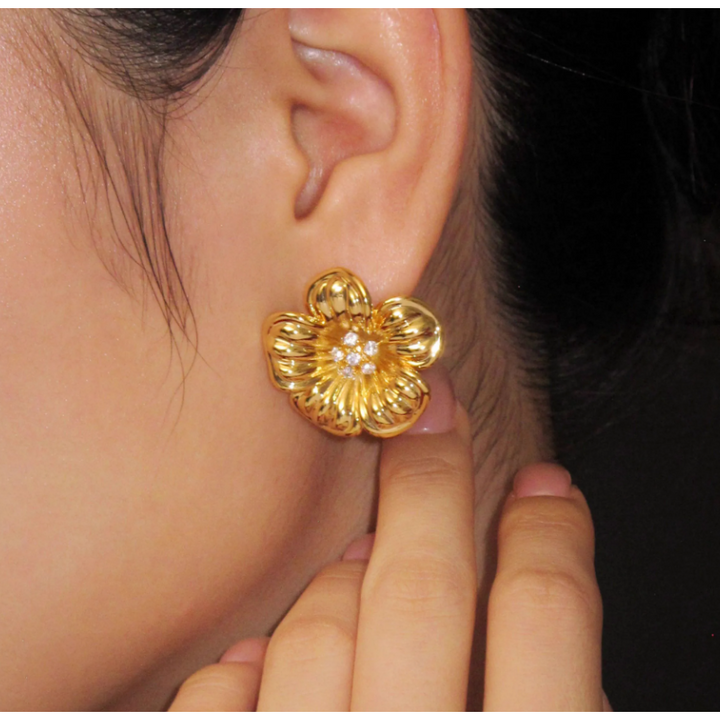 NUSVI Diamante Flower Ear Studs Earrings - Pair