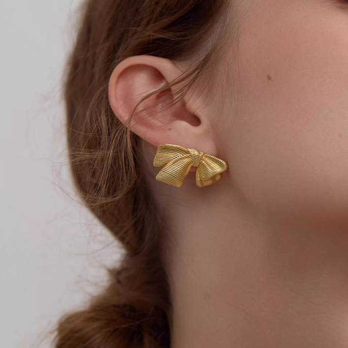 RADVO Bow Earrings - Pair