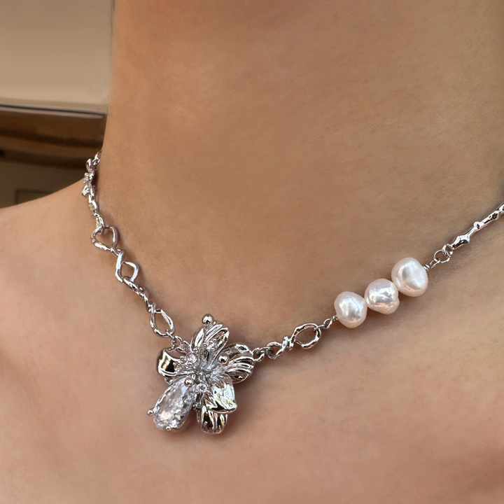 RAHVA Diamante Flower And Pearl Necklace