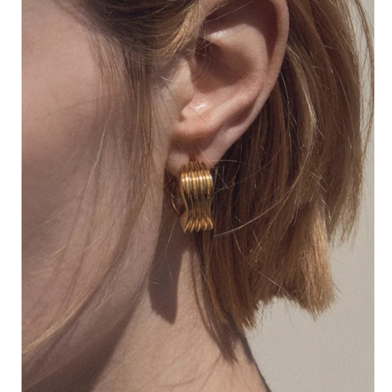 RIEVA Basic Metal Earrings - Pair