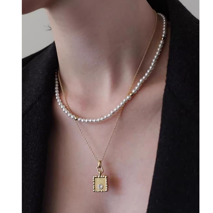 RUBVE Pearl And Square Necklace