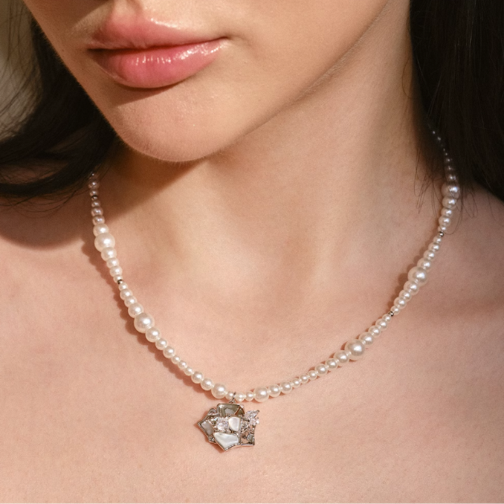 SOCTV Pearl Flower Necklace
