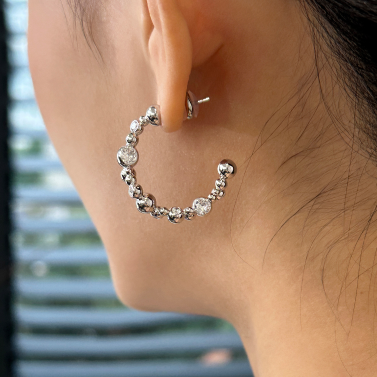 TAVRE Diamante C Shaped Earrings - Pair