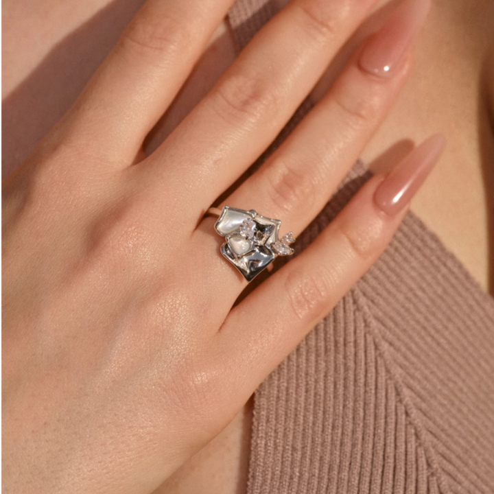 TUICO Diamante Rose Ring