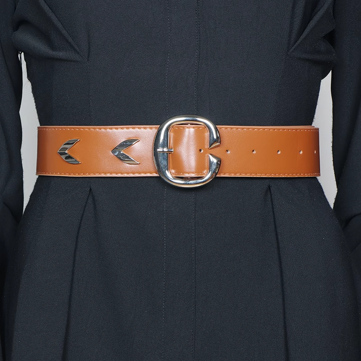 TUNTI Buckled Girdle Belt