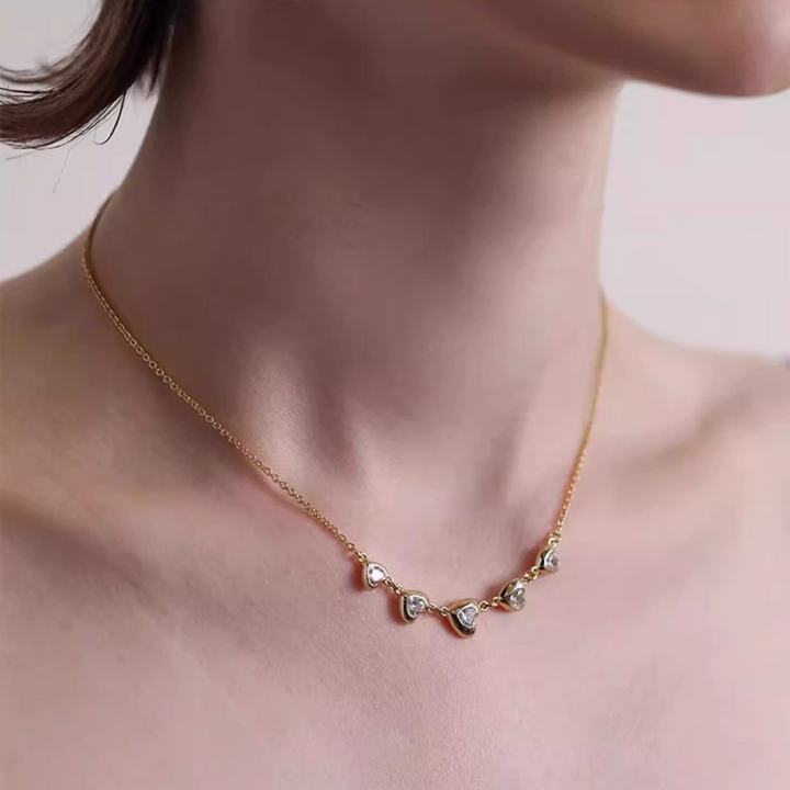 VOGRA Diamante Heart Necklace