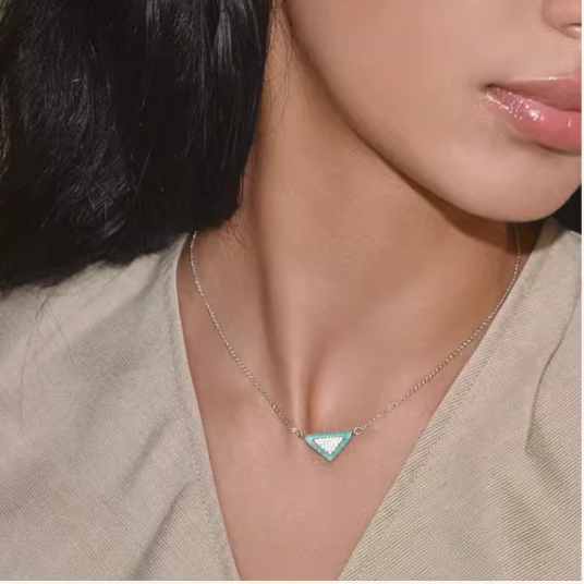 VORSA Diamante Triangle Necklace
