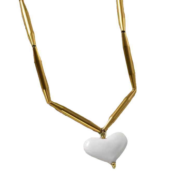 FUTZA Heart Necklace