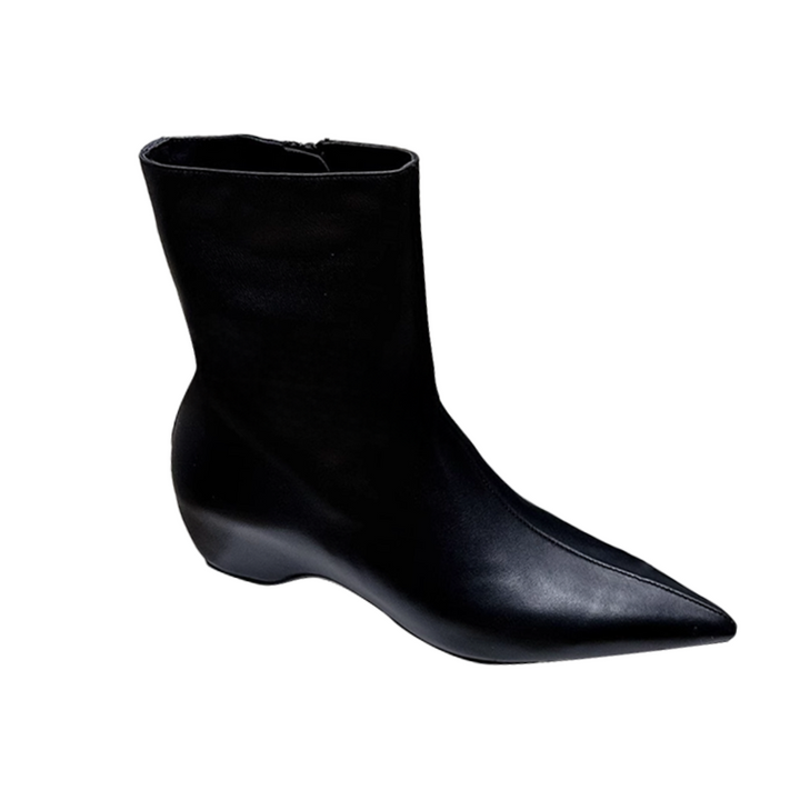 KURVE Leather Ankle Boots
