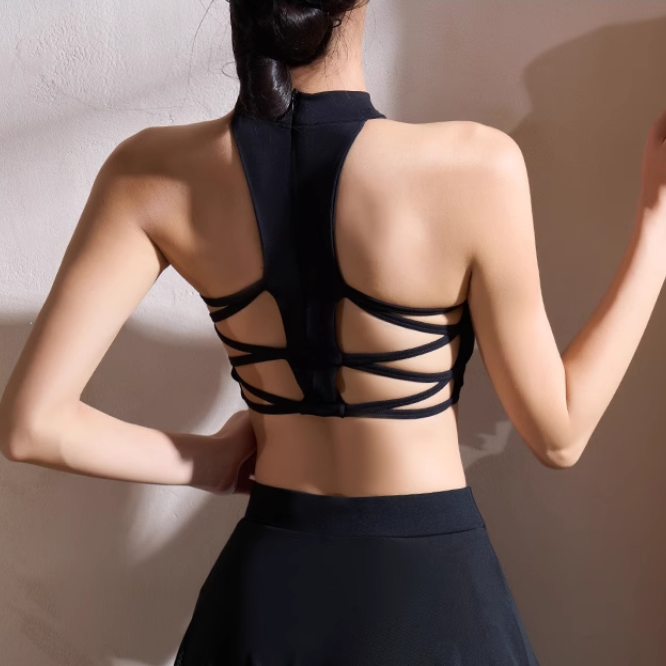 LUCRI Yoga Pilates Cut Out Fitted Sports Bra