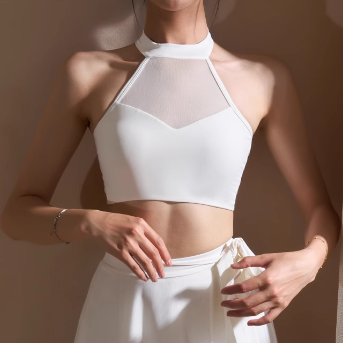 LUCRI Yoga Pilates Cut Out Fitted Sports Bra