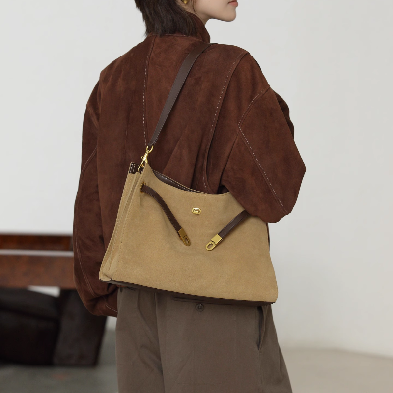 ZECAR Metal Lock Oversized Tote Bag