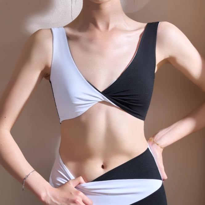 ROECA Yoga Pilates Bi-Color Fitted Sports Bra