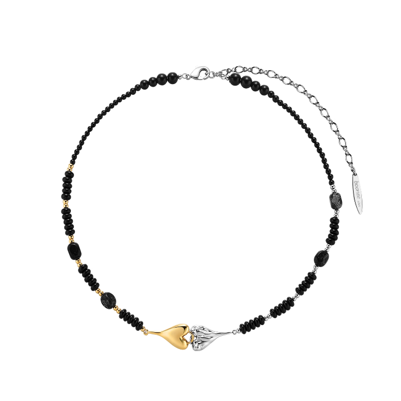 VEFAO Heart Beaded Necklace