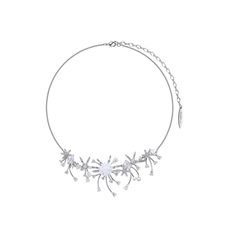 VELAU Diamante Flower Necklace