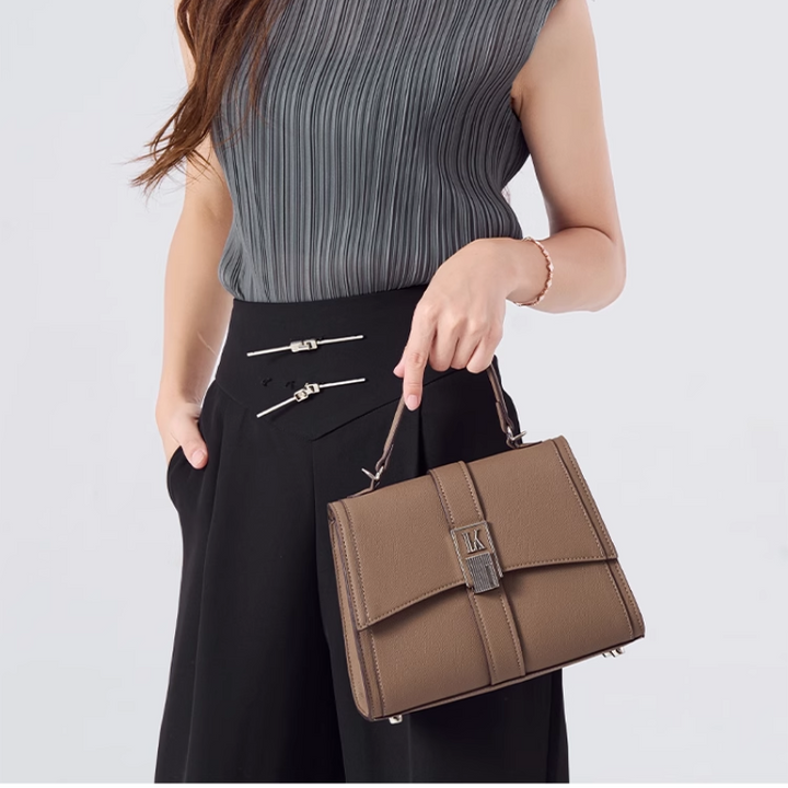 VOSEY Metal Lock Tote Bag