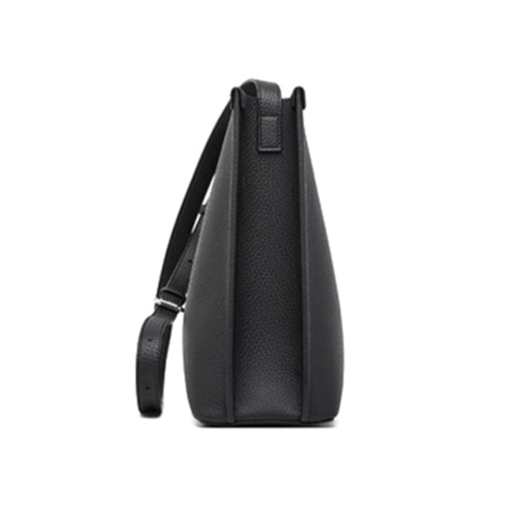 VUDYA Metal Lock Bucket Bag