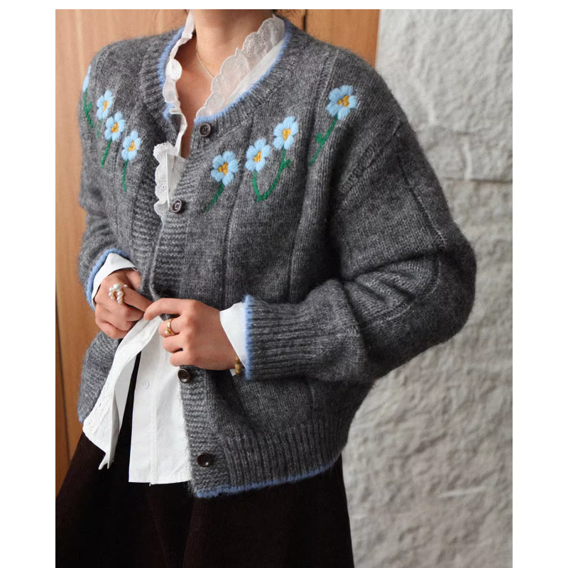 NAKIM Flower Embroidery Knitwear Cardigan