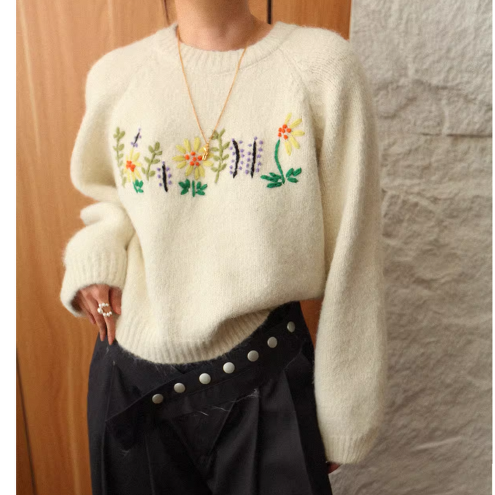 SAVTI Flower Embroidery Knitwear Sweater