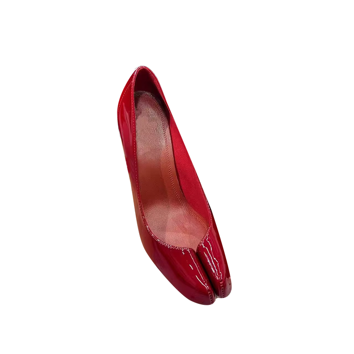 SAVCE Spilt Toe High Heel Pumps