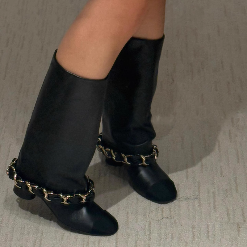 VUMRA Chain Knee High Boots